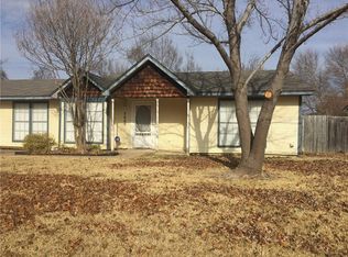 3809 Indian Wells Dr, Arlington, TX 76017