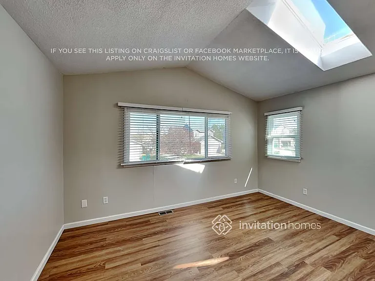 4861 S Dunkirk Way — Photo 11