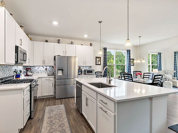 4th image of 6706 Killala Dr