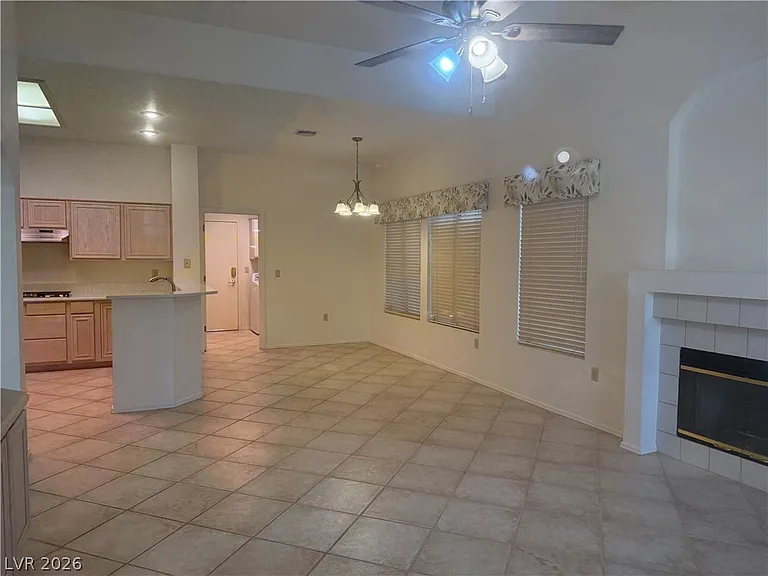 8900 Kingsmill Dr — Photo 21