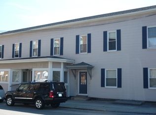 15 Sutton St, Northbridge, MA 01534