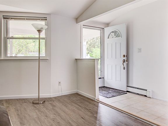 2nd image of 83 University Heights Dr