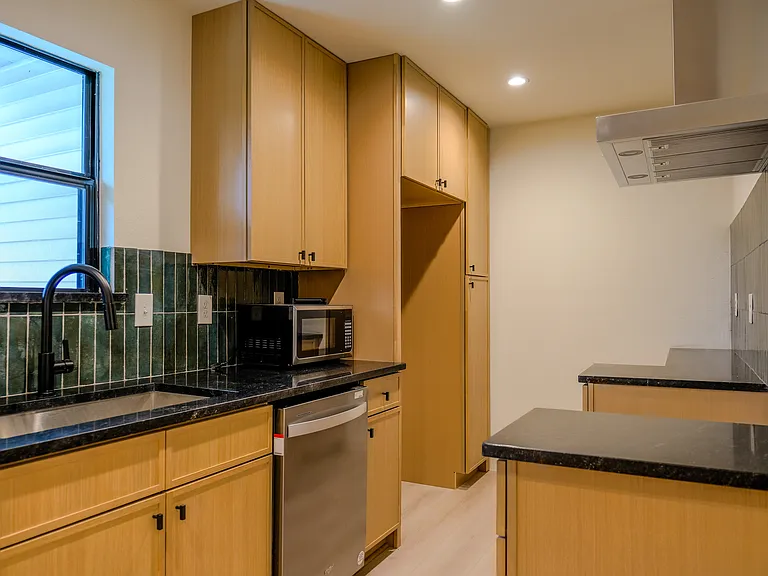 823 La Manda Blvd — Photo 18