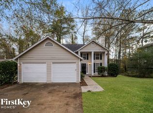 6864 Hiddenlake Dr, Rex, GA 30273