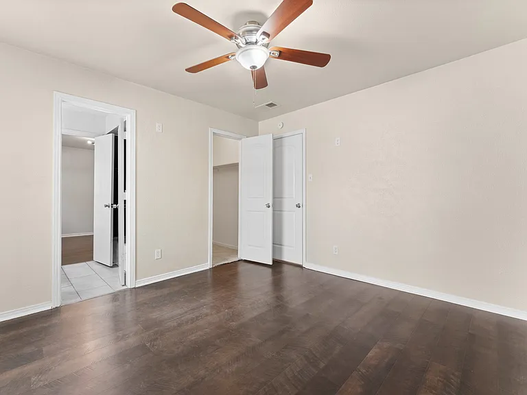 1224 Holt Ave — Photo 9