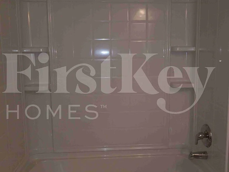 136 Rockbridge Ct — Photo 21