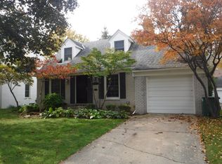 1337 Harvard Rd, Grosse Pointe Park, MI 48230
