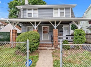 11 Lent Ave, Hempstead, NY 11550