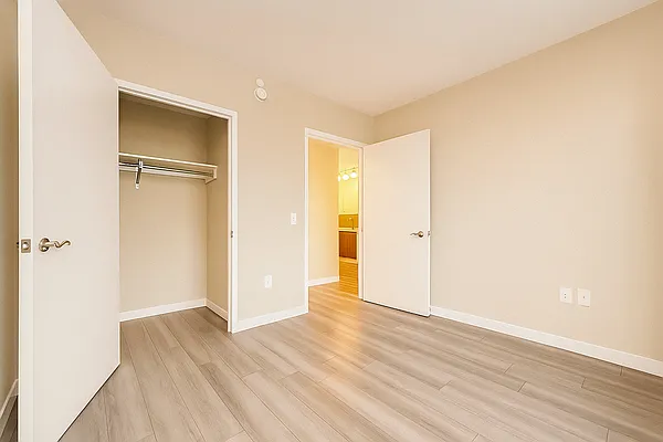 Rented by Sovereign Associates | media 6