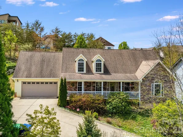 17 Moss Pink Pl, Asheville, NC 28806