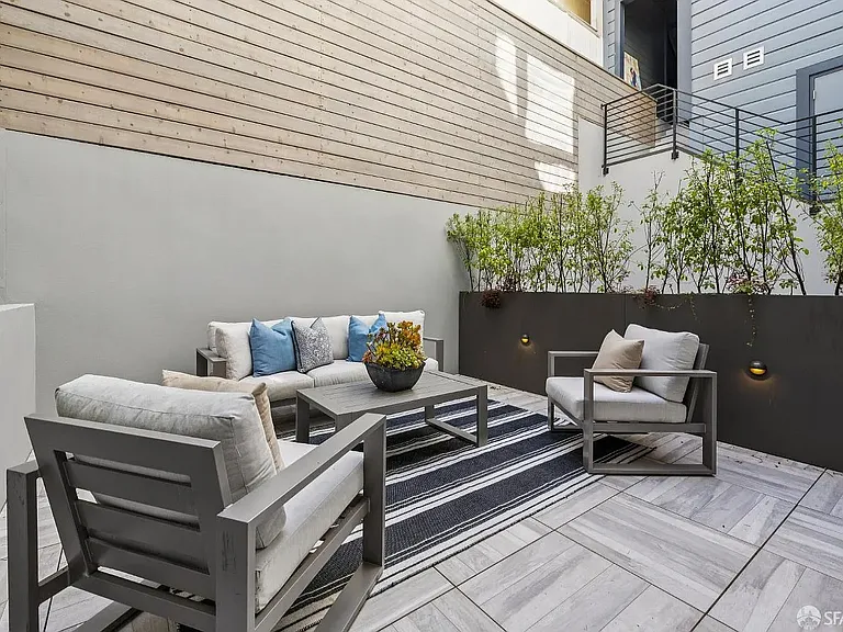 1259 Clay St — Photo 18
