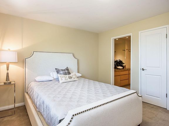 4th image of 1701 Anacapa St Unit 24