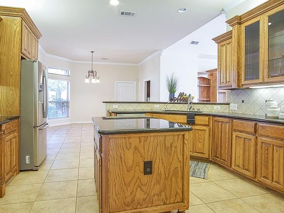 3rd image of 4721 Woodbar Ct