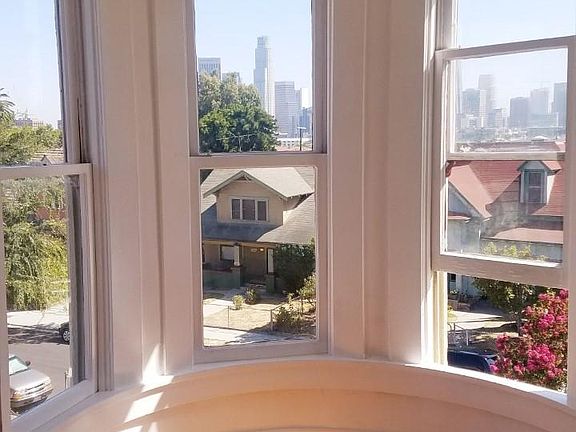 5th image of 1441 Carroll Ave #1/2
