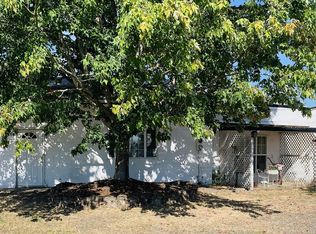 910 Diamond Hill Rd, Harrisburg, OR 97446