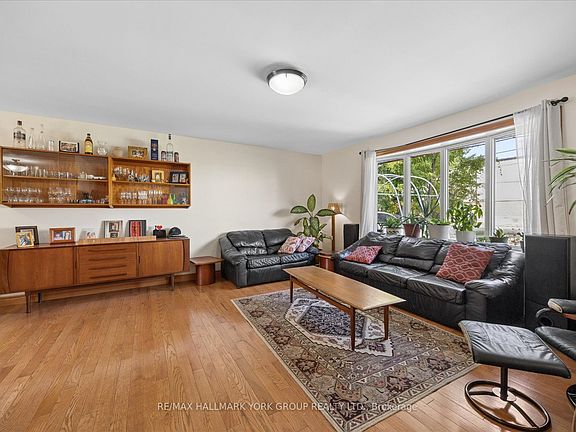 5th image of 54 North St