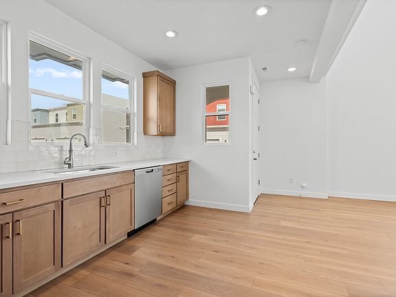 2nd image of 6636 W Skip Rock Rd