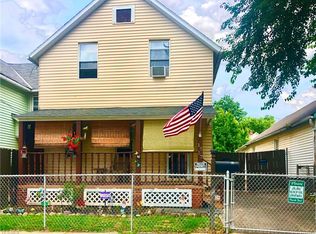 1557 E 45th St, Cleveland, OH 44103