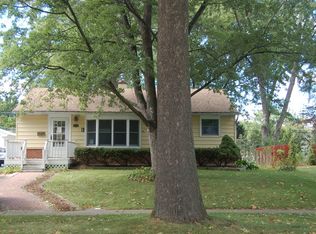 3605 Pheasant Dr, Rolling Meadows, IL 60008