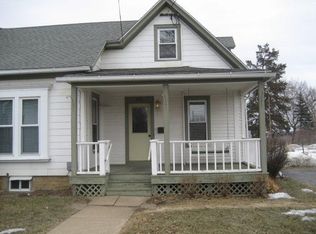 388 Prairie St, Prairie Du Sac, WI 53578