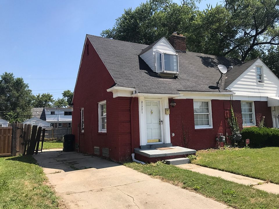 2nd image of 21771 Moross Rd