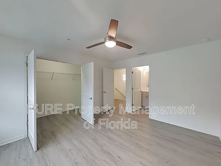710 NE 4th St #101 — Photo 13