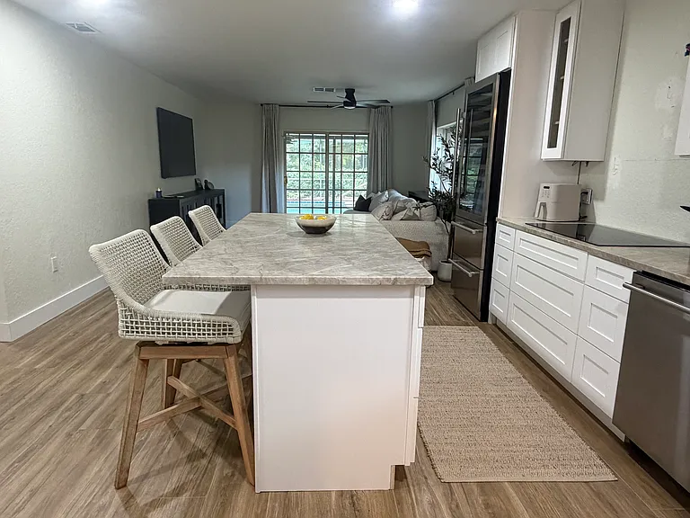 5645 Orange Grove Ave — Photo 7