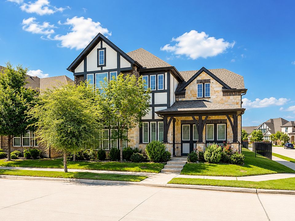 1st image of 1571 Amesbury Way