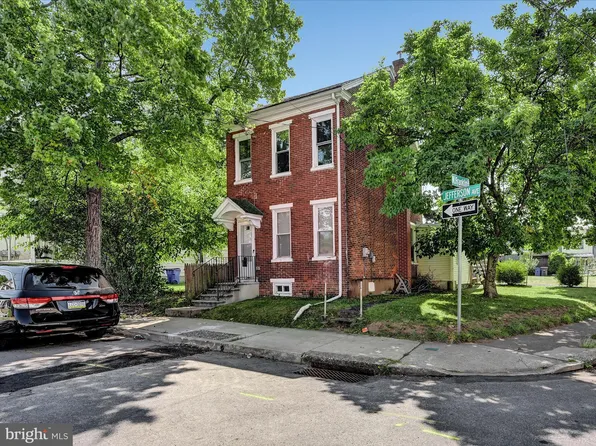 404 Jefferson Ave, Pottstown, PA 19464
