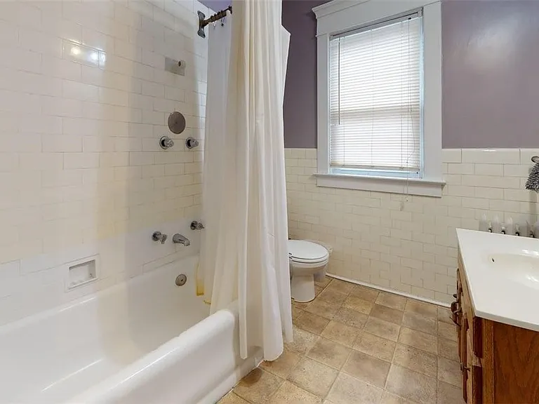 139 Fordham Dr — Photo 6