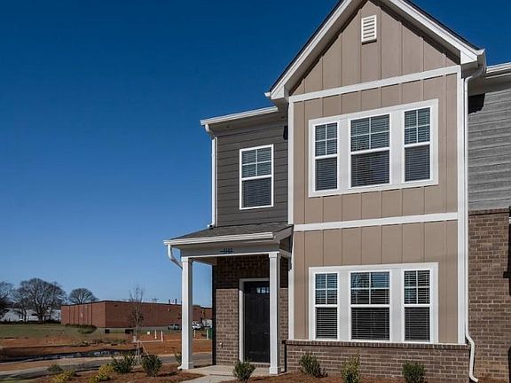 3rd image of 1205 Foundry Dr #104/0104