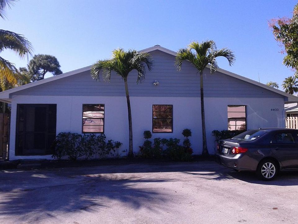 1st image of 4403 Walden Cir