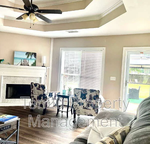 1 Wheatfield Dr — Photo 10