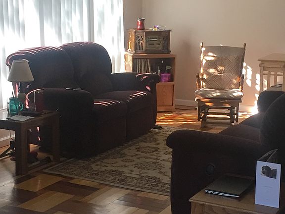 Living space w big windows