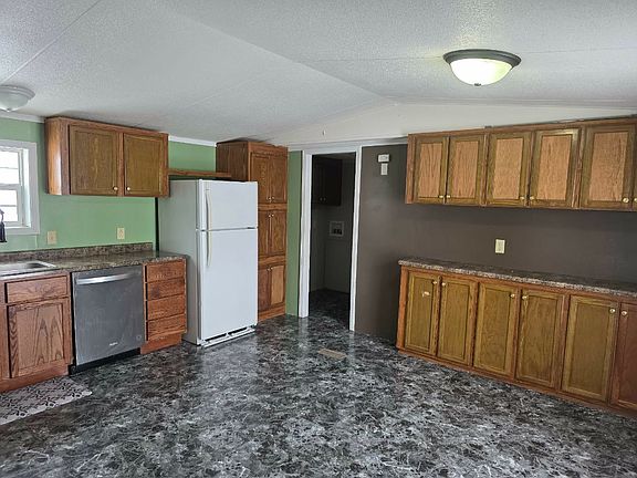 3rd image of 4050 Steamboat Ln Suite 4050