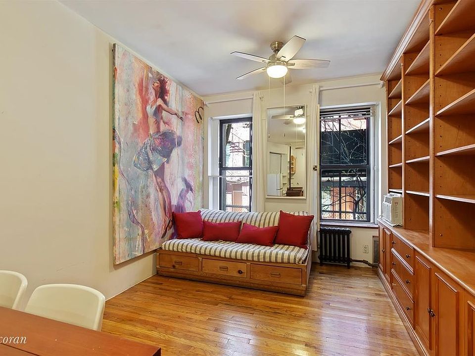 1st image of 204 E 7th St APT 3