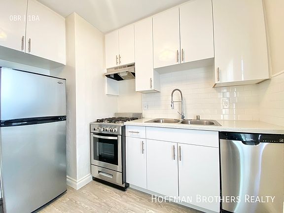 2nd image of 1138 N Ogden Dr #3