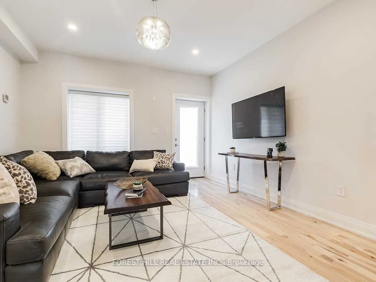 4 bed, $5,480 — Photo 4