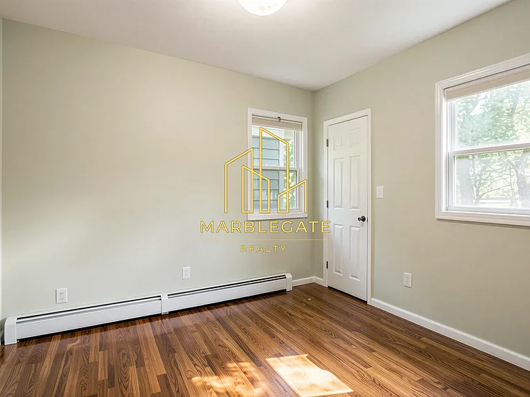 406 S 15th St #22 — Photo 8