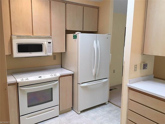 3rd image of 12725 Doria Ct