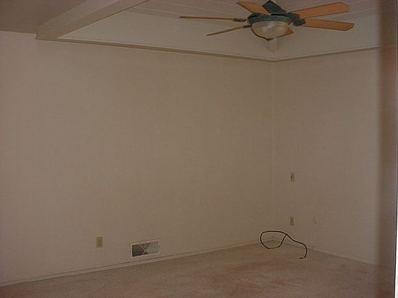 5th image of 1427 Rockwood