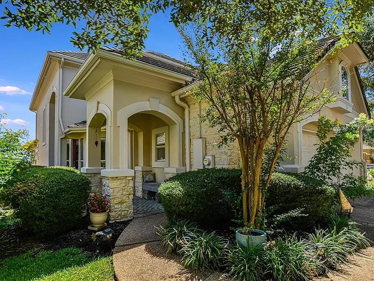 4545 Golf Vista Dr — Photo 23