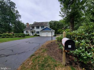 18 Mill Rd, Shamong, NJ 08088