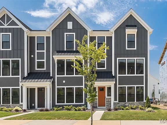3rd image of 312 Indigo Ct #37-303