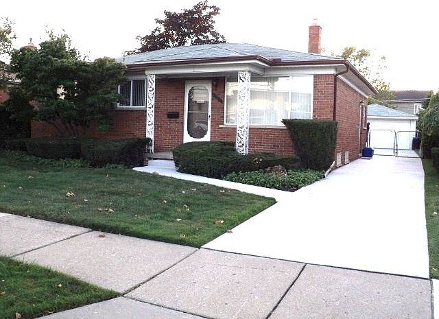 1st image of 27833 Rockwood St