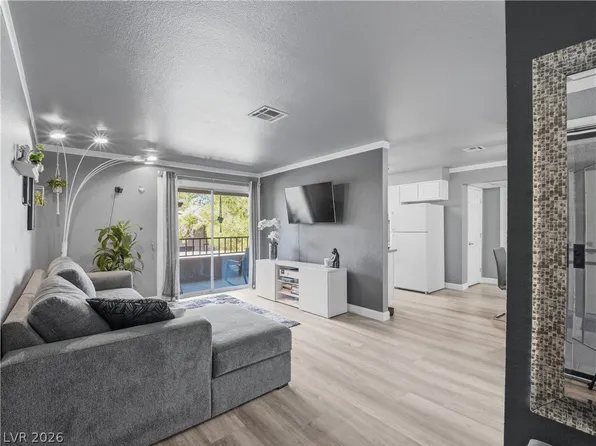 2606 S Durango Dr APT 258, Las Vegas, NV 89117