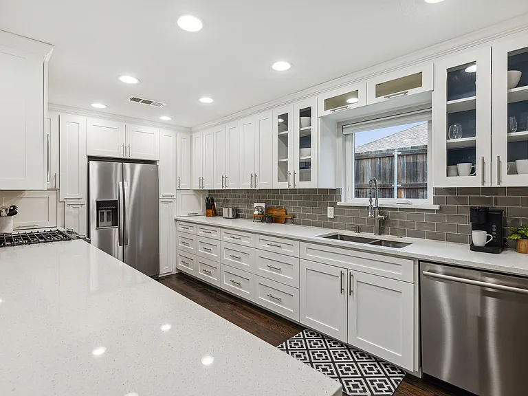 3409 Therondunn Dr — Photo 8
