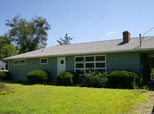 21 Easy St, Plainfield, CT 06374