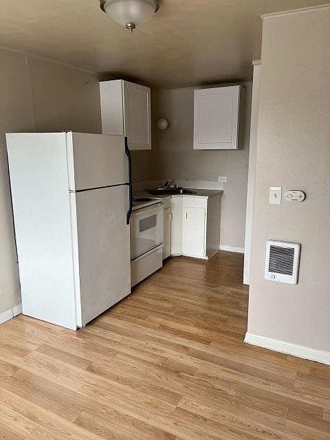 2nd image of 2320 Simpson Ave APT 6
