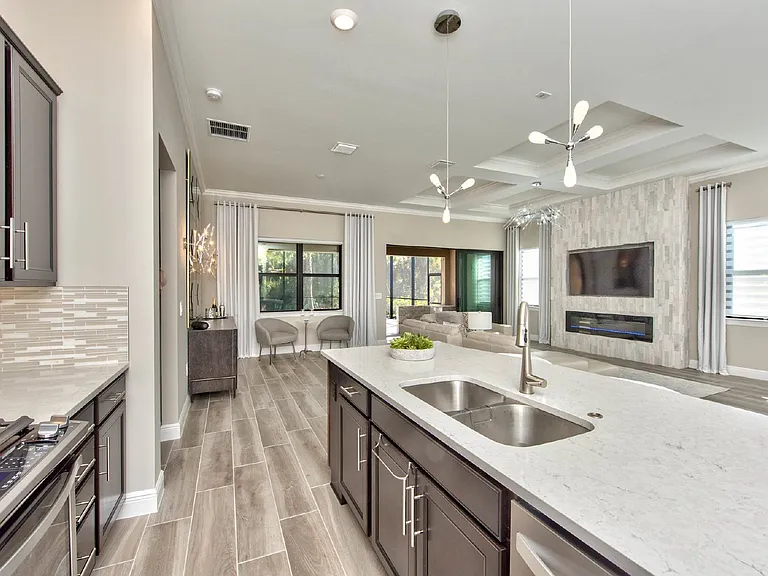 9761 Willet Ct — Photo 3